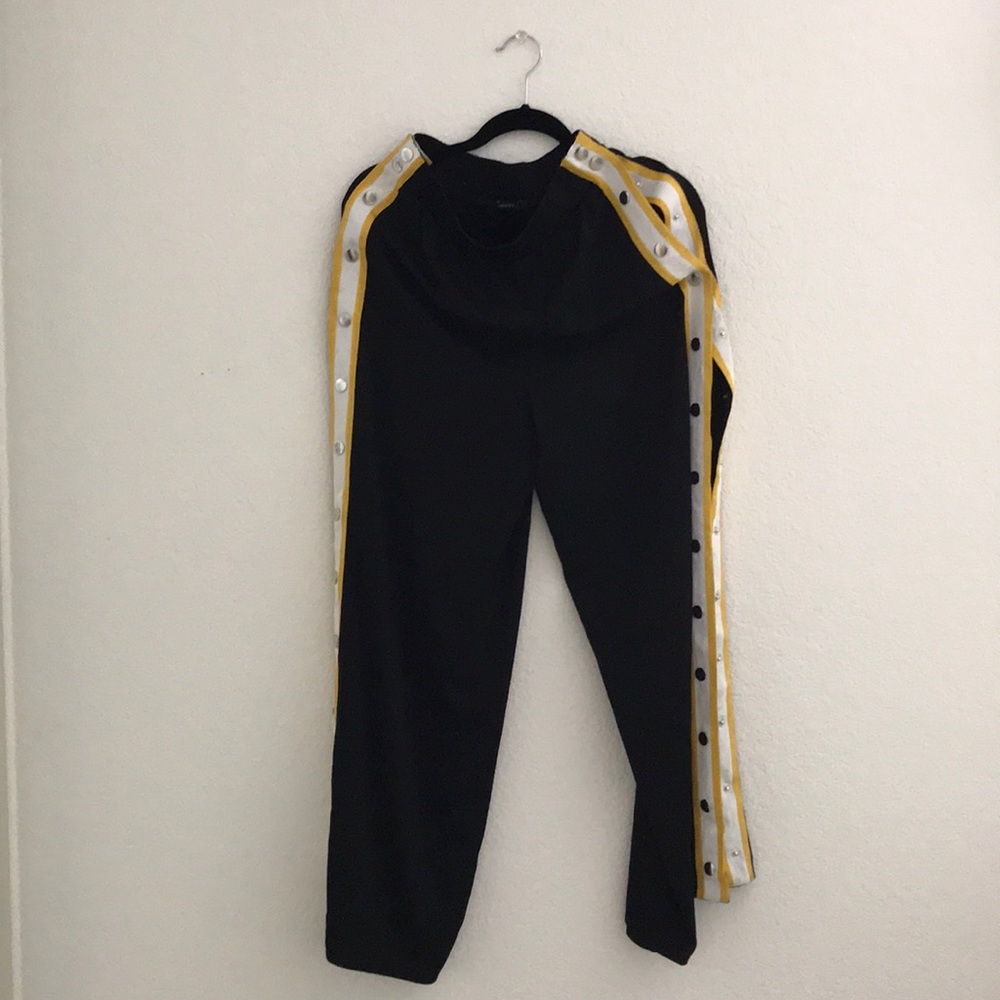 Rip off pants
